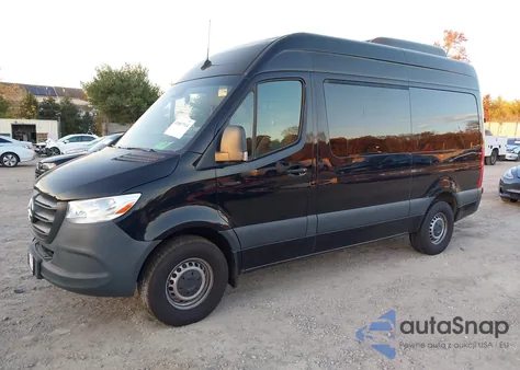 2023 Mercedes-Benz Sprinter 2500 Standard Roof 4-Cyl Diesel z USA, uszkodzony, nr VIN W1Z4KFHY2PP590977